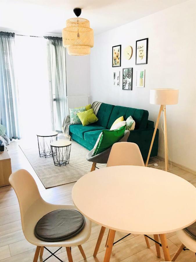 Pineapple Apartment Kolobrzeg Bagian luar foto